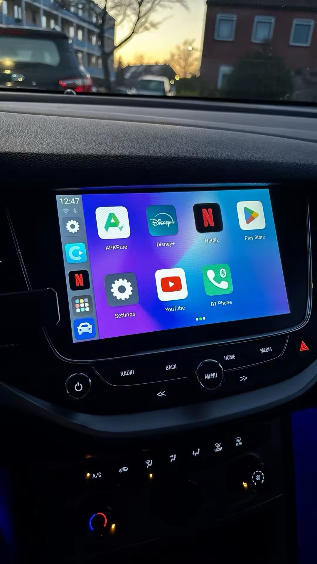 Youtube & Netflix AI-Box for Opel